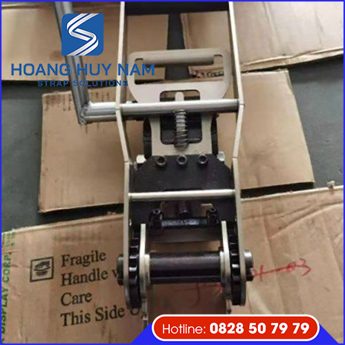 THIẾT BỊ TĂNG ĐAI POLYESTER